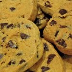 chocolate-chip-cookies-1041329_1280