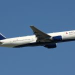 Delta_Airlines_Boeing_777-200_N862DA