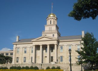 아이오와 대학교(University of Iowa)를 소개합니다.